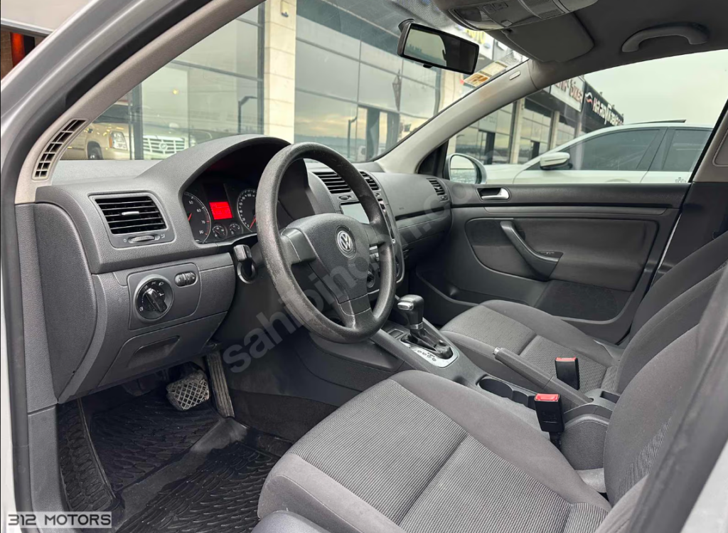 Volkswagen Golf 1.6 Primeline